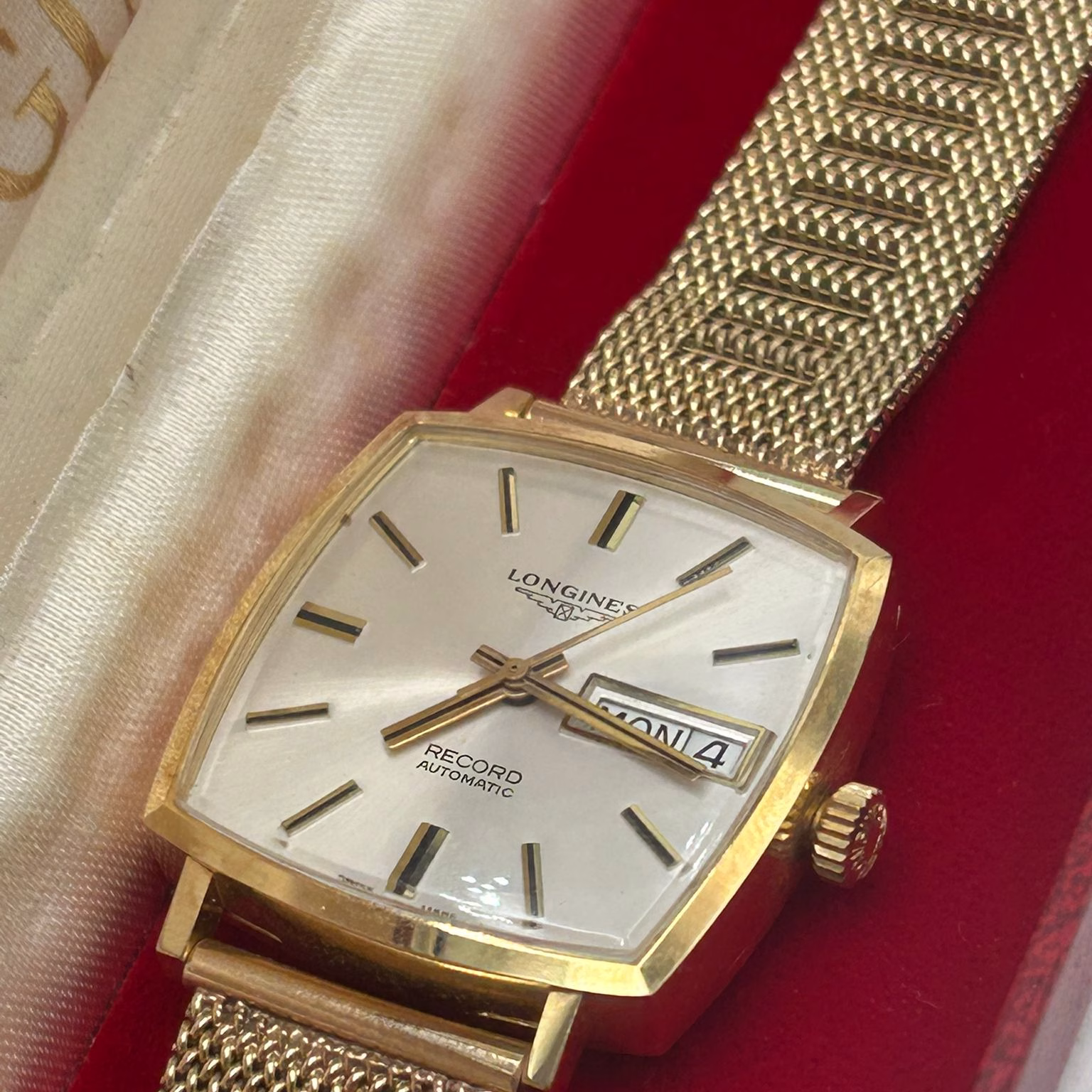 שעון זהב יד שניה